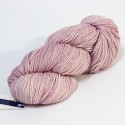 689 Valentina